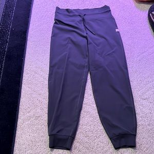 Vuori Daily Jogger